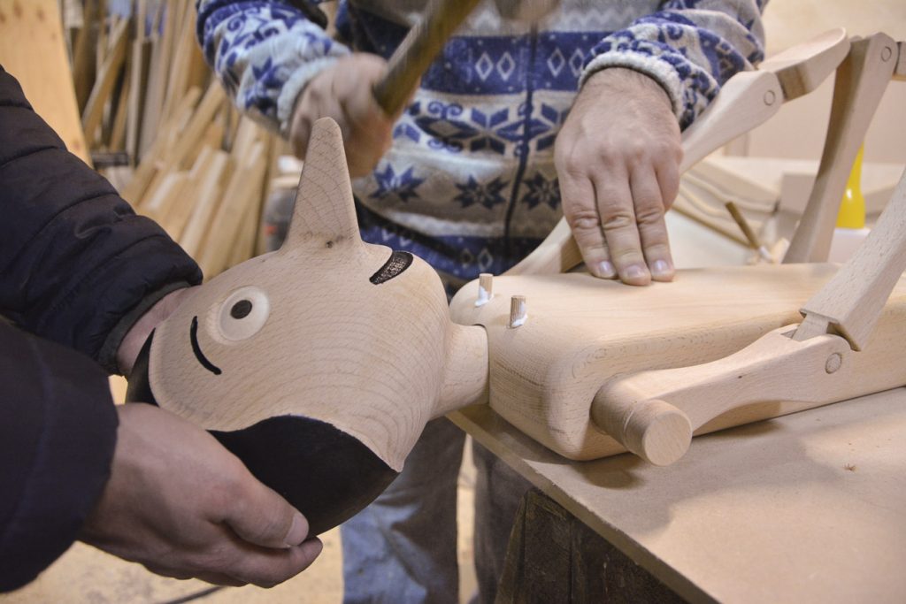 Pinocchio assemblaggio a mano burattino in legno